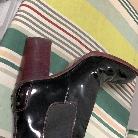 Black Patent Leather Knee-High Boots - Picture 3 of 3